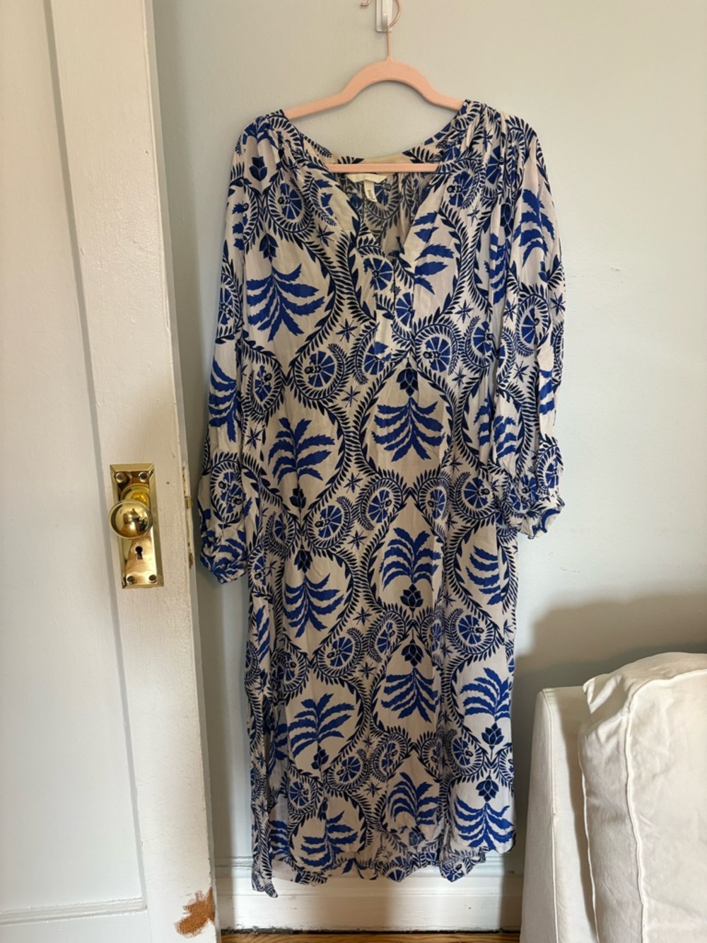 Blue and White Floral Print Midi Kaftan Dress